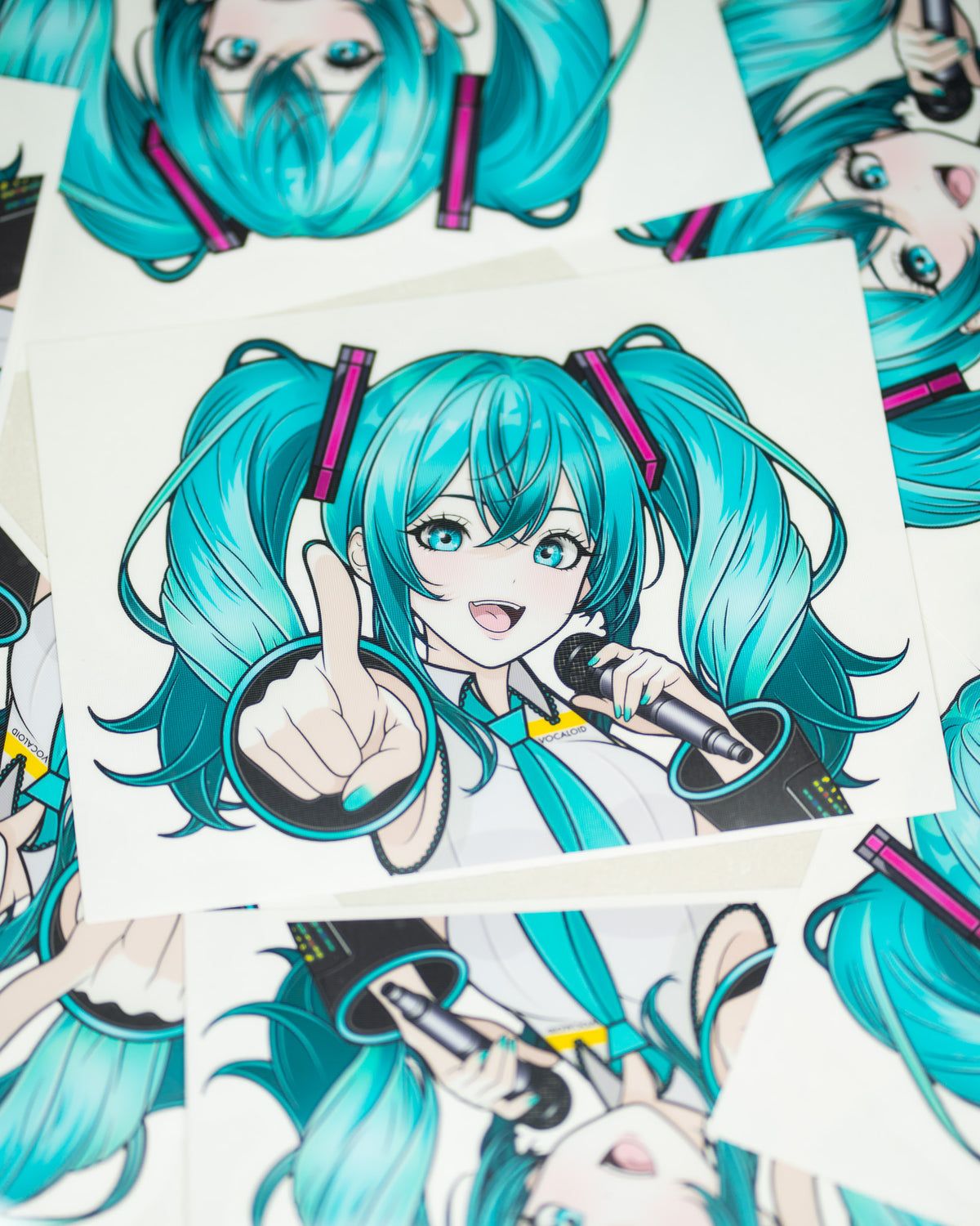 Miku Peeker Sticker